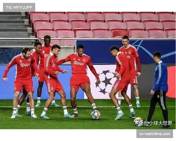 乌德勒支边后卫卡鲁阿尼表现抢眼 成球队进攻策动核心